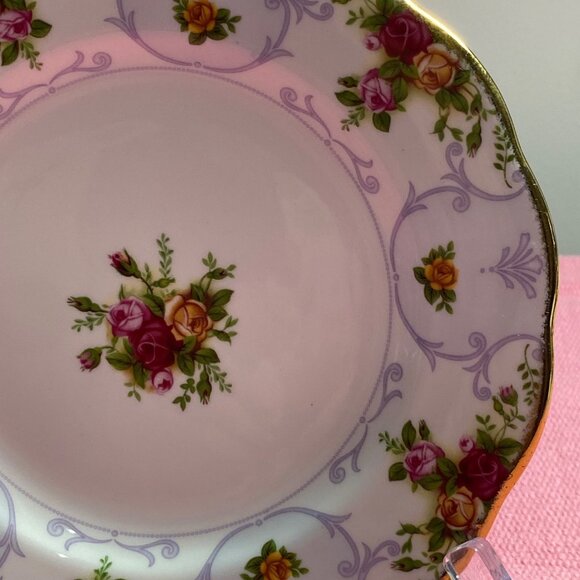 VTG Royal Albert Rose Cameo Violet Salad Dessert Plate Bone China 2003 England 8 - Picture 6 of 9